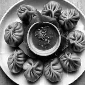 Honey paneer momos