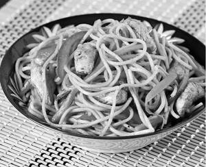 Chicken Noodles 2+1