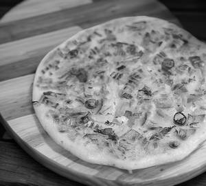 Onion tomato uttapam