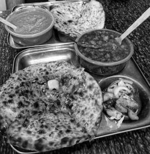 Chur Chur Naan With Chole