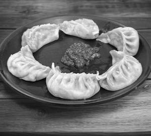 Chicken BBQ Momos