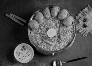 Egg Biryani Family (Serves 3-4)