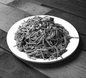 Schezwan noodles (full)