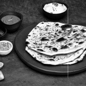 Chicken Kema Naan