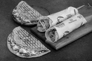 2 Chicken Pocket Friendly Wraps + 2 Chicken Grilled Porotta