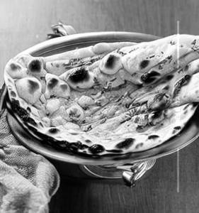 Tandoor Butter Garlic Naan
