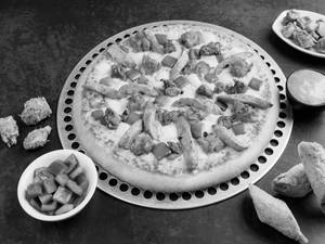 Korma Chicken Pizza