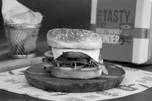 Crispy Veg Cheese Patty Burger