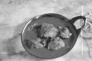 Chicken Reshmi Butter Masala