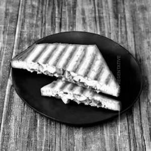 Paneer capsicum sandwich