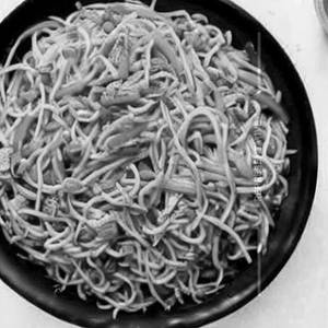 Chicken Schezwan Noodles