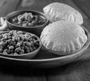 Chole Poori Tokri
