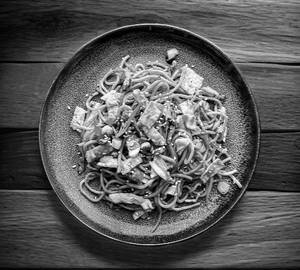 Egg Noodles ( Made From Freshly Produced Noodles )