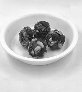 Dry Fruit Laddu [4 Pc]
