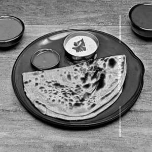 Veg Schezwan Shawarma [Paratha]