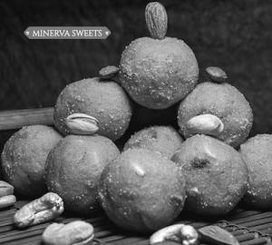 Besan Ladoo