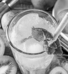 Kiwi Iced Tea