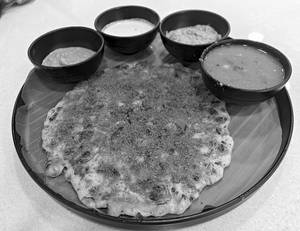 Ghee Podi Small Onion Utthapam