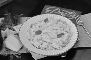 Pasta In White Sauce