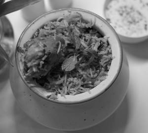 Dum chicken biryani