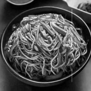 Chilli Garlic Noodles