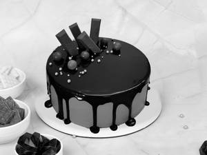 KitKat Fusion Cake