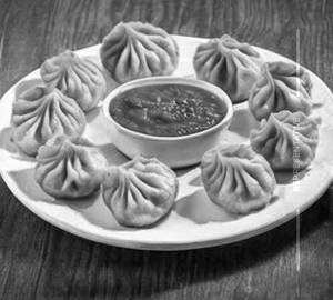 Veg fried momo