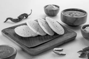 Idli (2 Pieces)
