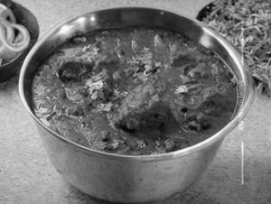 Anda dal tadka