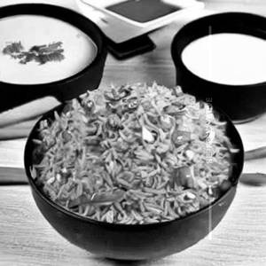 Schezwan fried rice      [prawns]