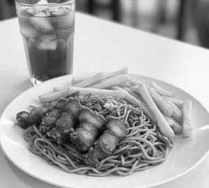 Pork Maggie + French Fries + Cold Drinks(250 Ml)