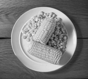 Steamed Sweet Corn