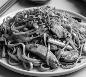Chicken Singapore Noodles