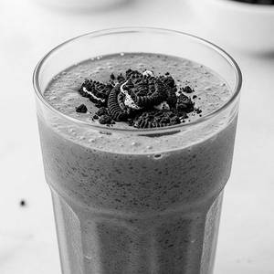Chocolate Oreo Shake