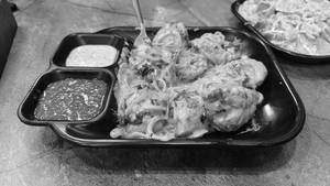 Paneer Makhani Malai Momos