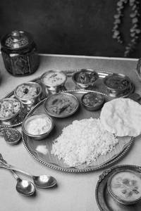 Madhampatty Veetu Saapadu