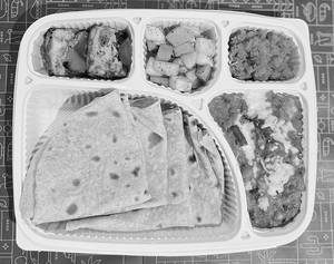 Chappathi+paneer Tikka And Mix Veg Curry Combo
