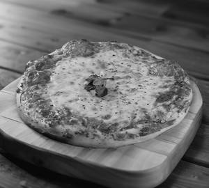 Chilli Cheese Garlic Pizza (6pc) Special Item