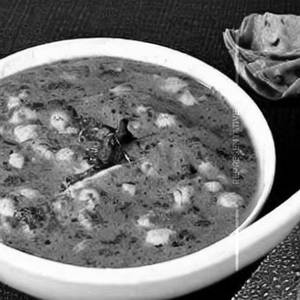 Methi matar malai