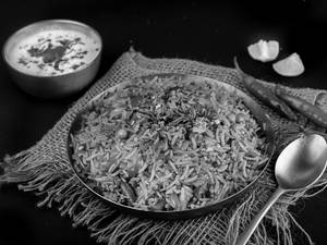 Tawa Butter Pulao With Raita