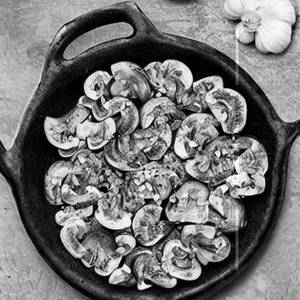 Garlic Mushroom   