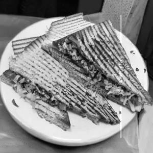 Chilly Cheese Spicy Sandwich