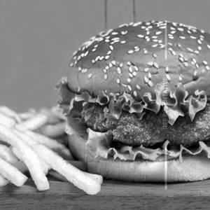 Spicy chicken burger
