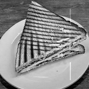 Coleslaw sandwich