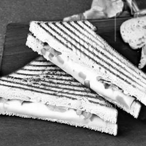 Cheese Sandwich [Grill]