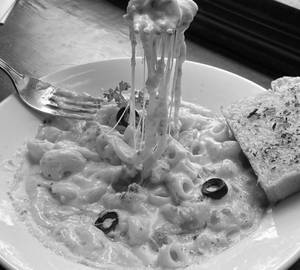 White Sauce Pasta
