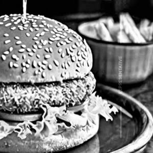 Paneer Schezwan Cheese Burger
