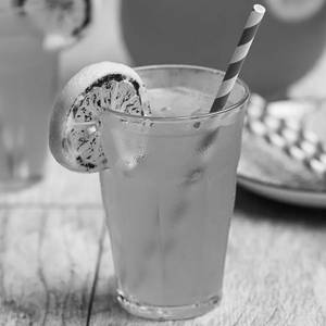 Passion Fruit Sparkler