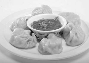 Steamed Paneer Momos