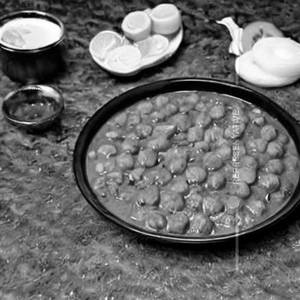 Shahi Chana